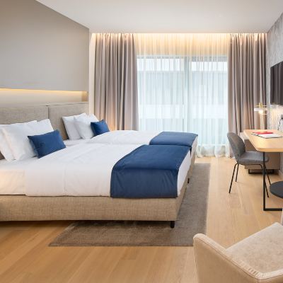 Superior Twin Room Porto Promo Code