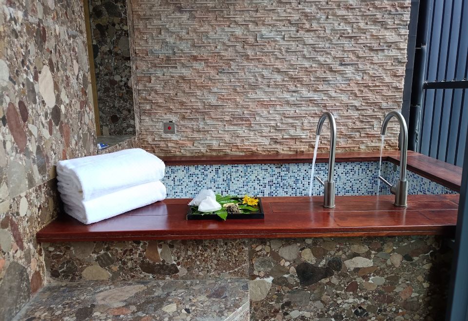 Fushengyu ResortSelective King Size Room