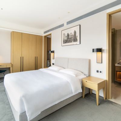 悦享大床套房|舒闊空間+廚衞家電全配套 嶺居創享公寓（廣州科學城店）優惠