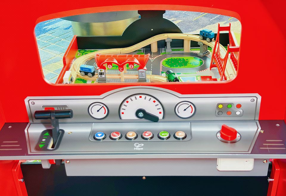 Hape火車親子湖景套房