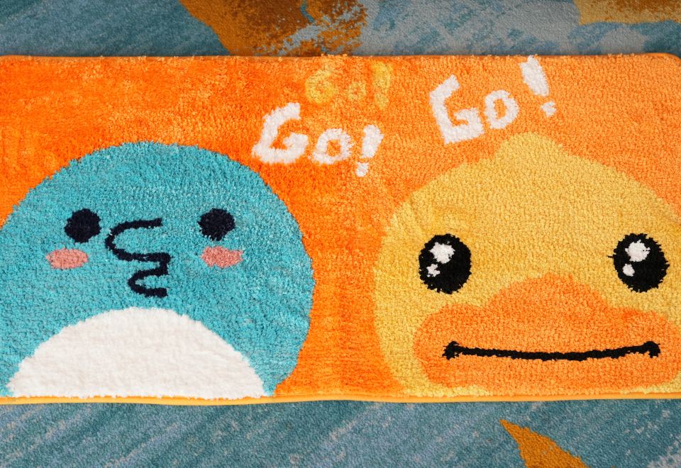 小黄鸭亲子主题房