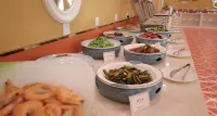 Mishan Xingkaihu International Grand Hotel