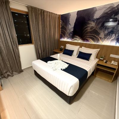 Bilik queen mewah Kupon Easy Hotel