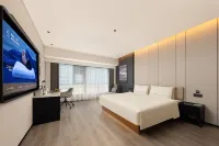 Atour Hotel Yunfu Luoding Taide Tianrun Plaza