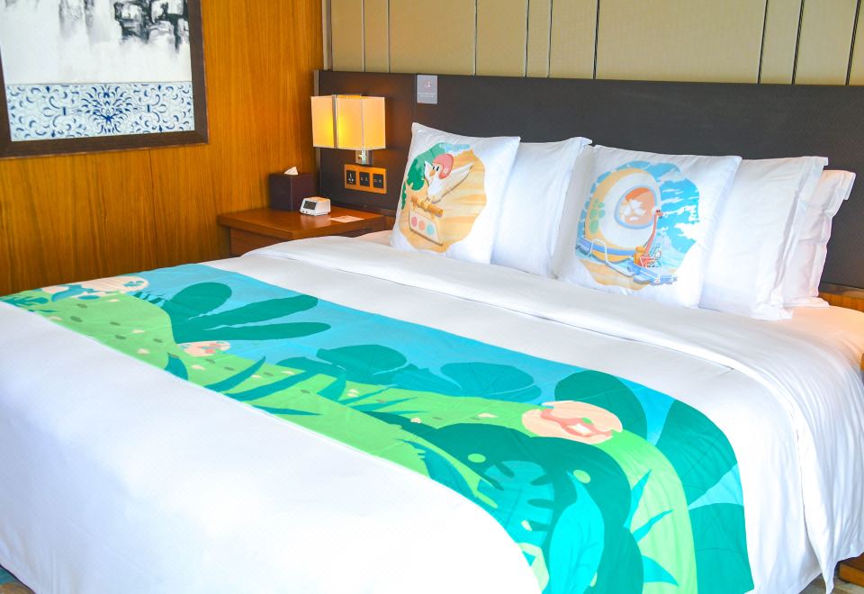 Swiss Grand NanchangDinosaur Fantasy Egg Family Suite