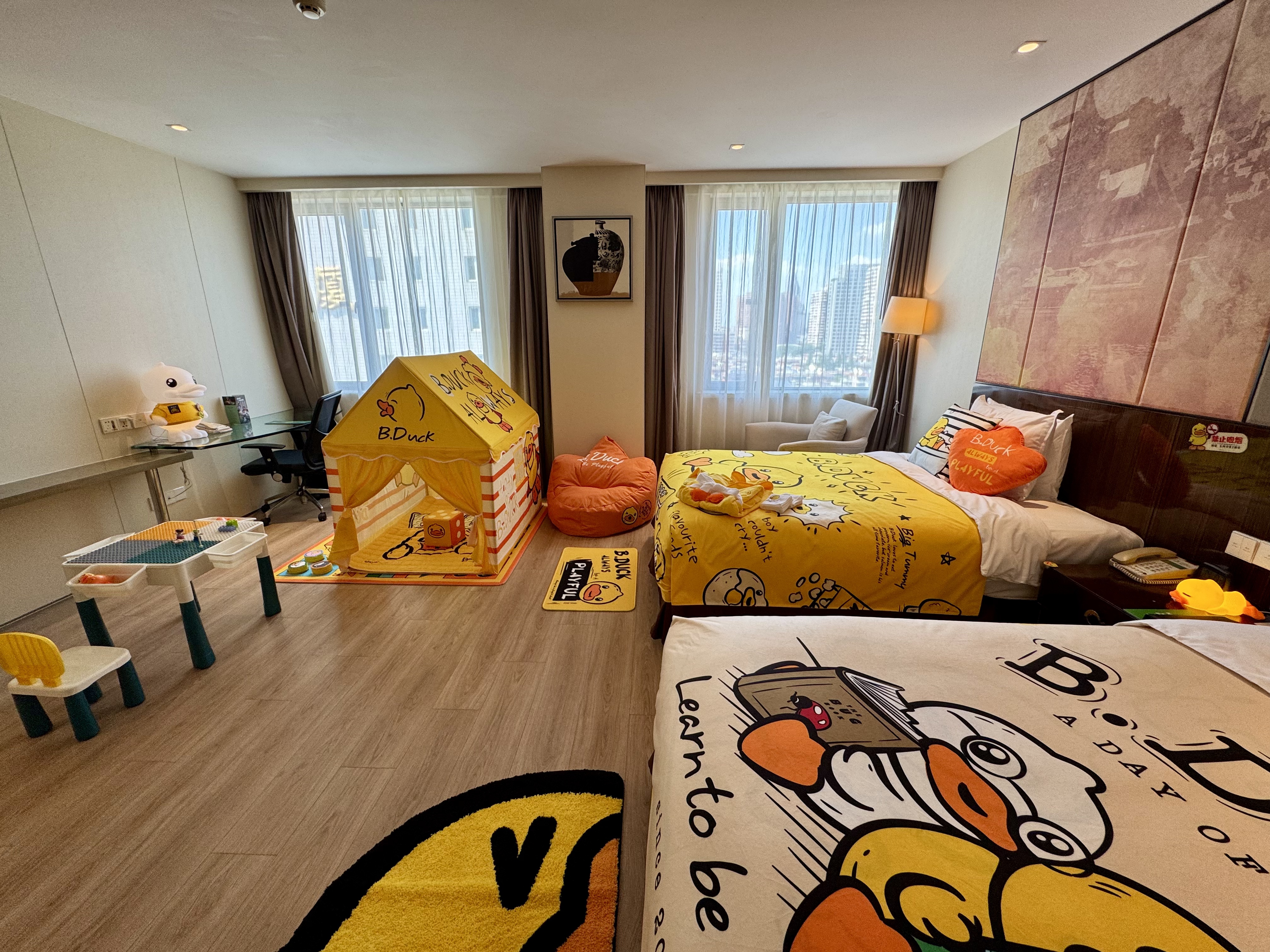 B.Duck小黄鸭亲子主题双床房