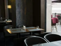 Chinggis Khaan Hotel Ulaanbaatar Hotele w: Ułan Bator