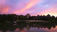 The Lucid Resort Deqing