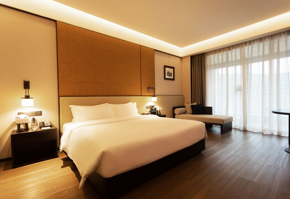 高级城景大床房