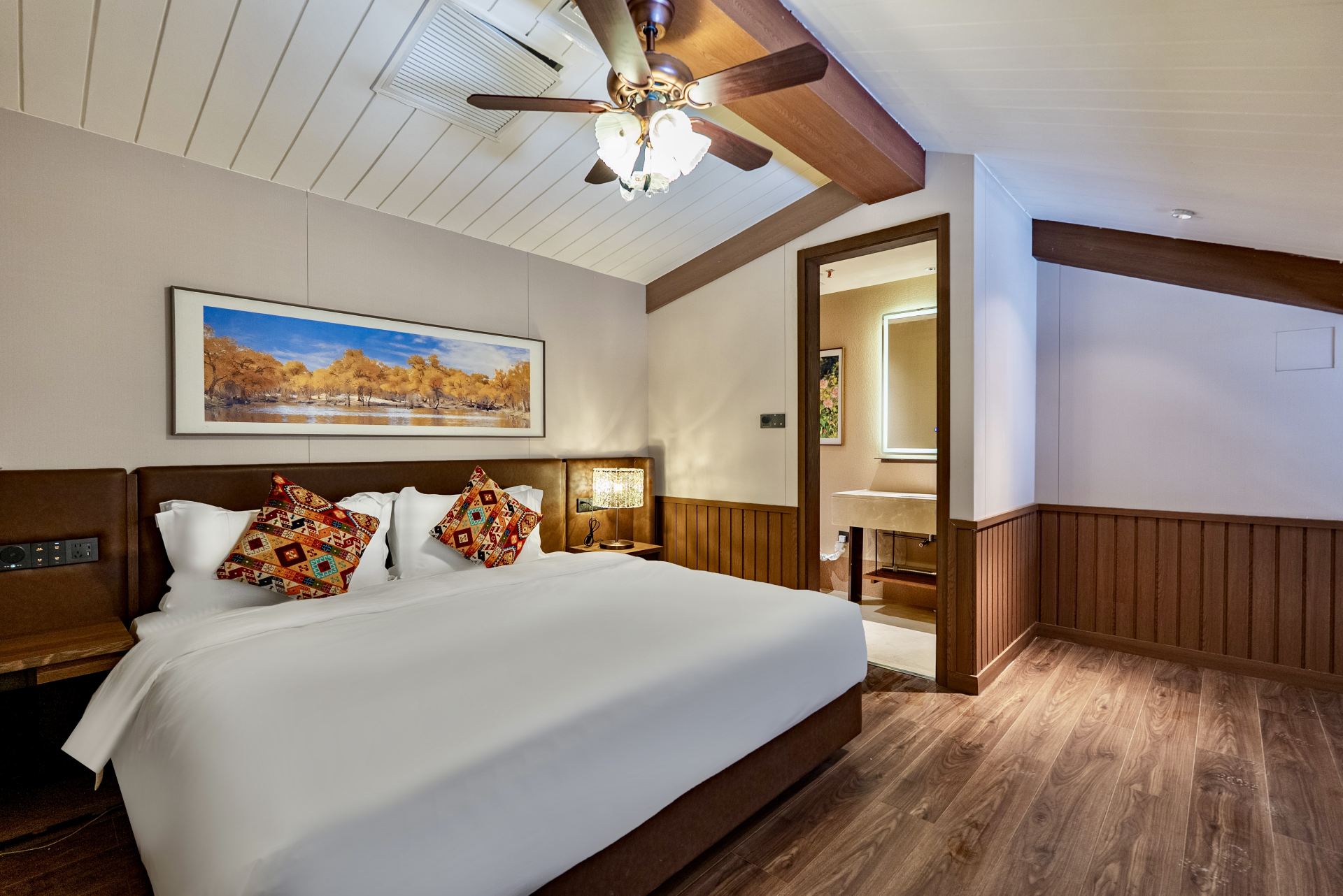 Scenic View Duplex Suite