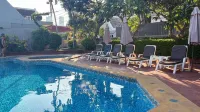Collection O Southern Star Resort Pattaya