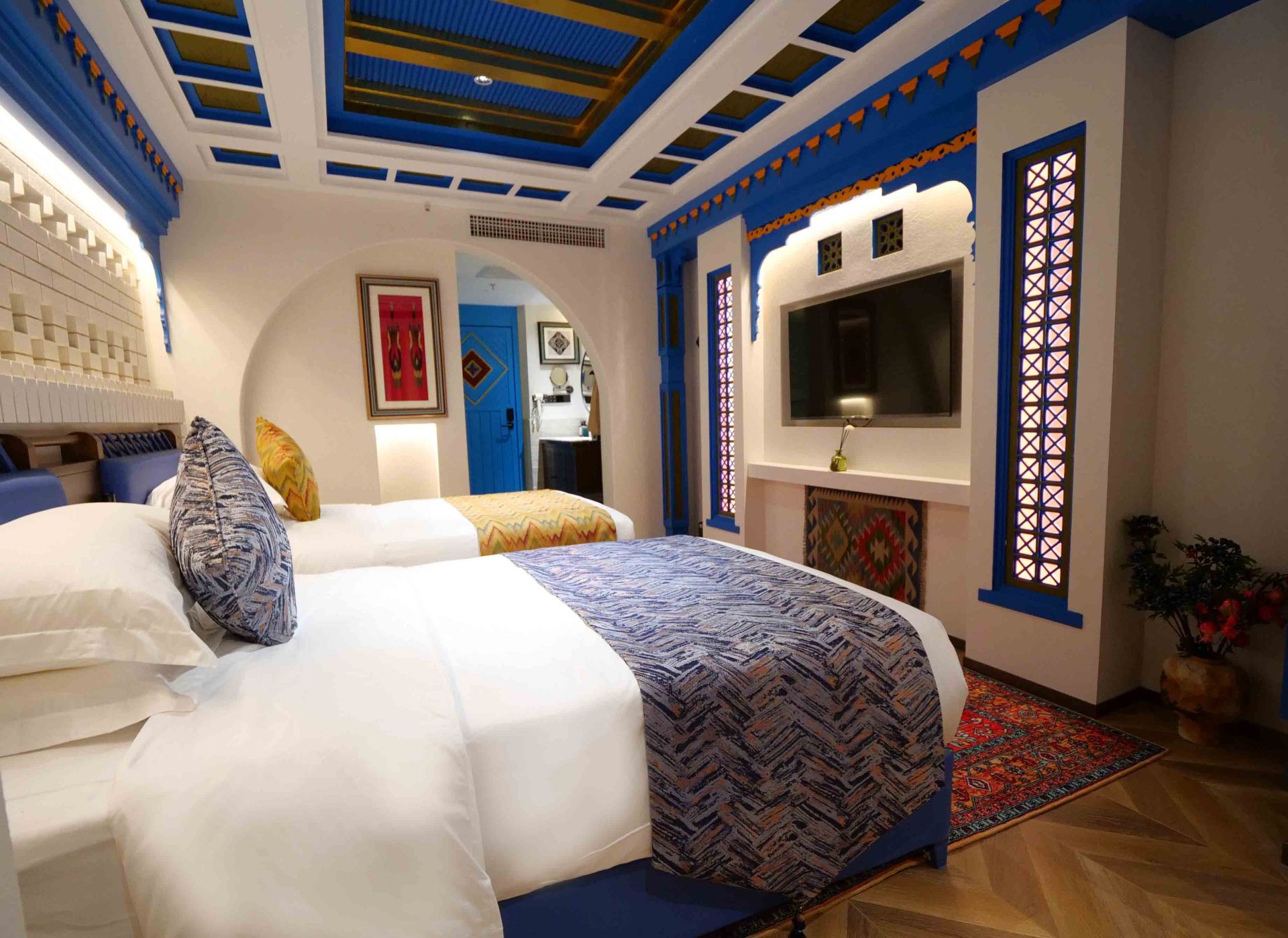 Yili Lanxiang Twin Room