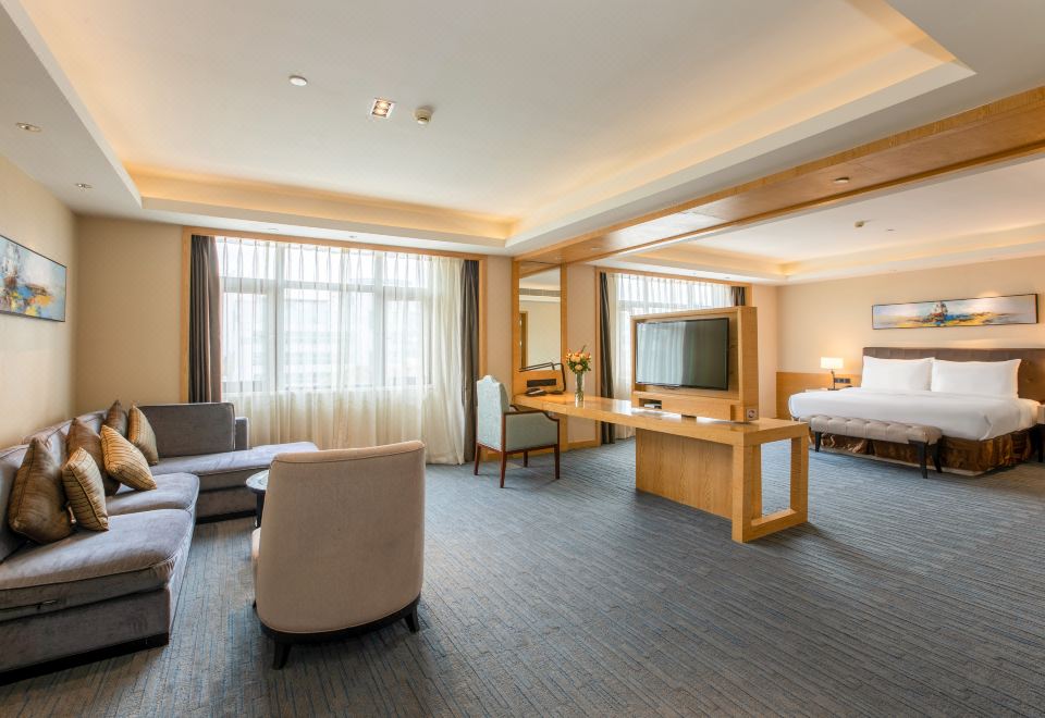 行政套房（会客厅+办公区+超大面积+深泡浴缸）