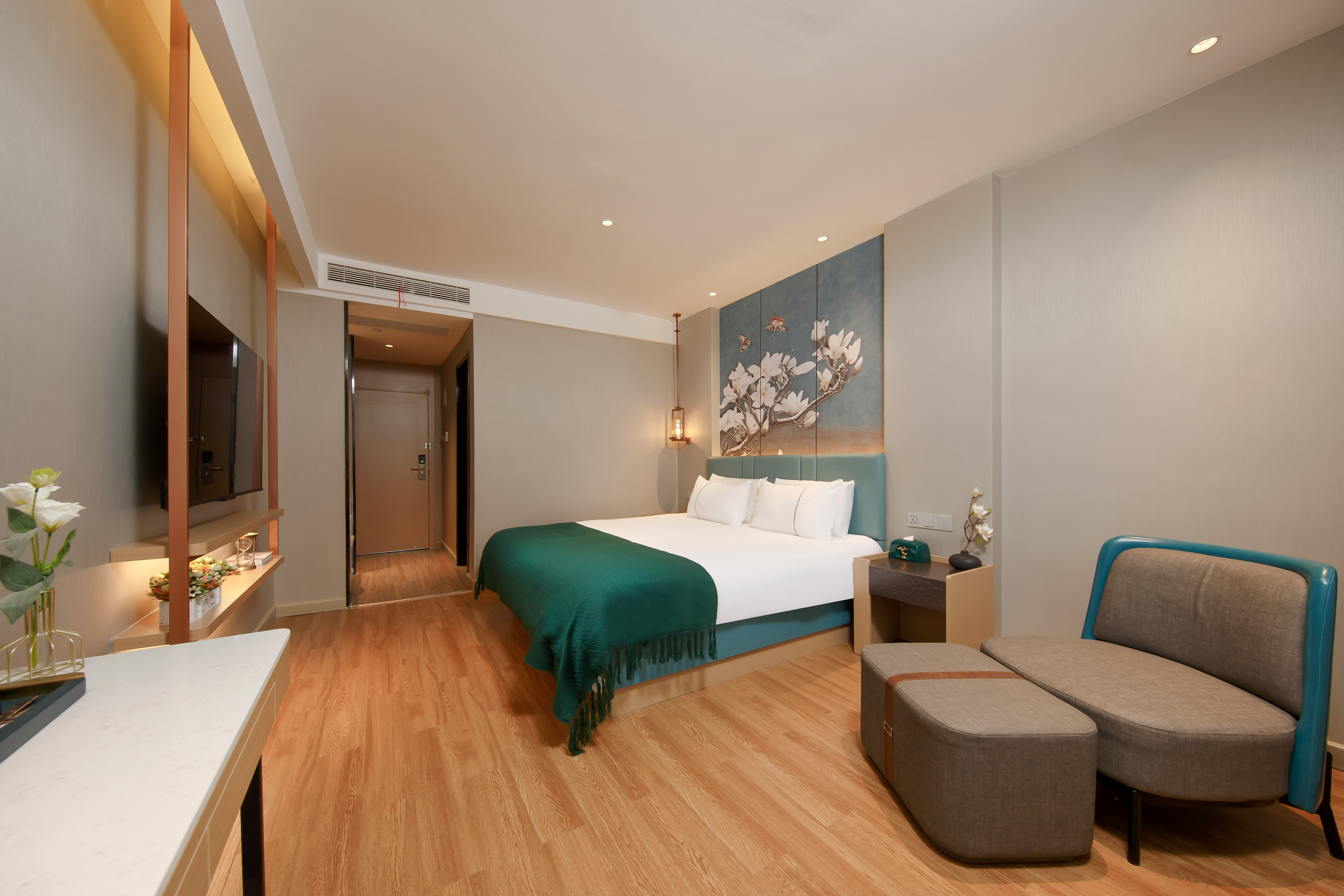 零压轻雅大床房