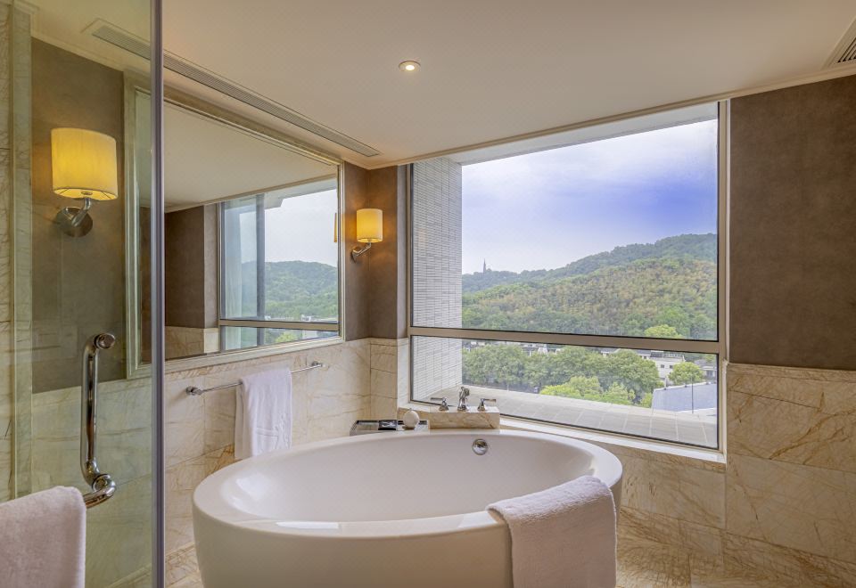 雅致观景大床房