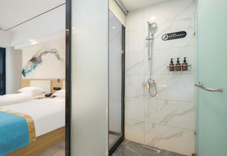 雅致大床房（暖气开放+手机投屏）