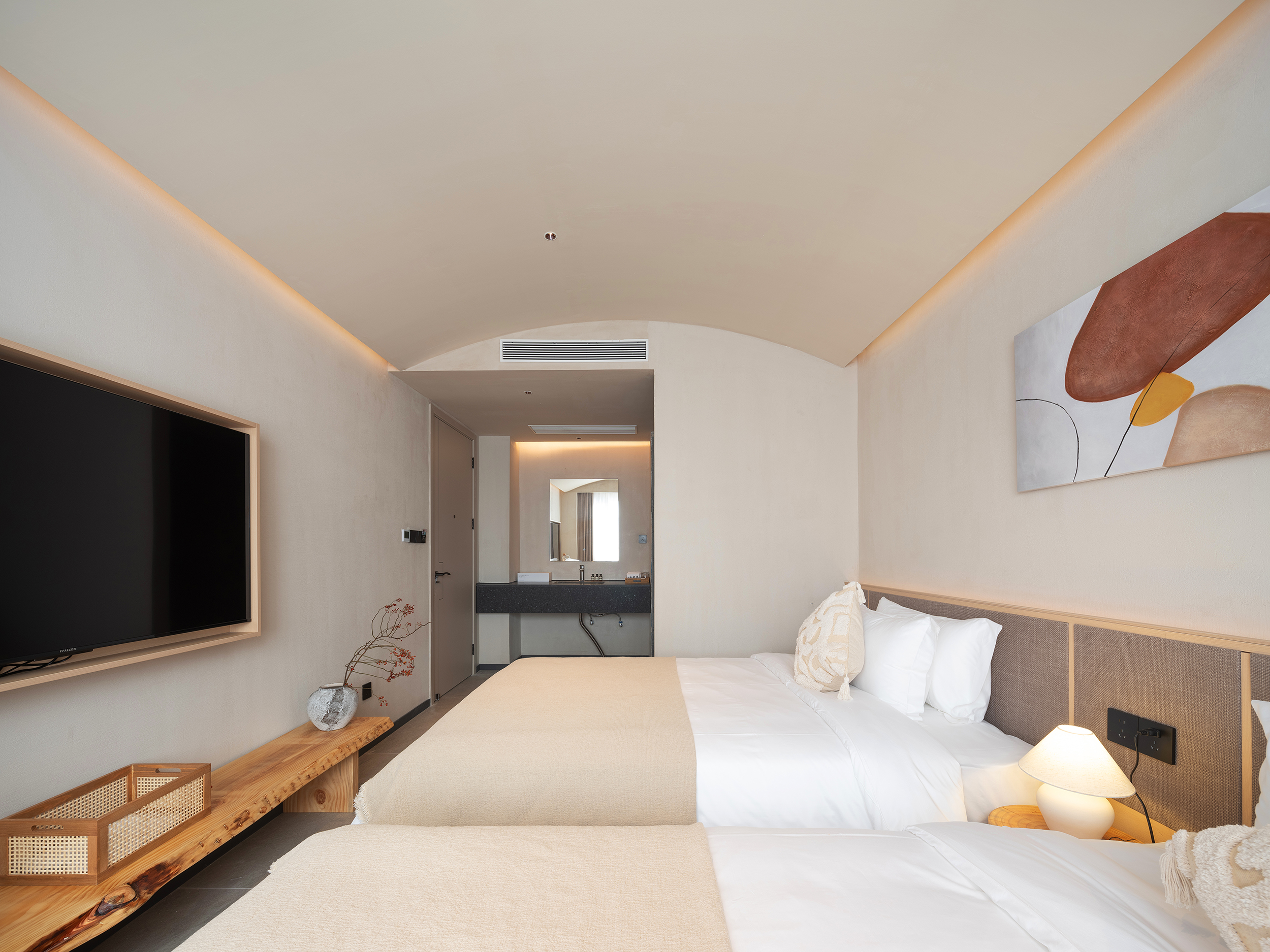 庭前 · 靜居雙床房