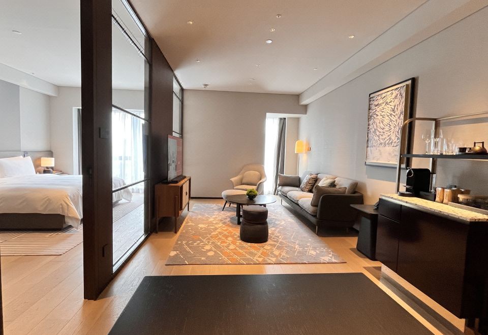 豪华套房（私享戴森吹风机+Coffee机+Minibar）