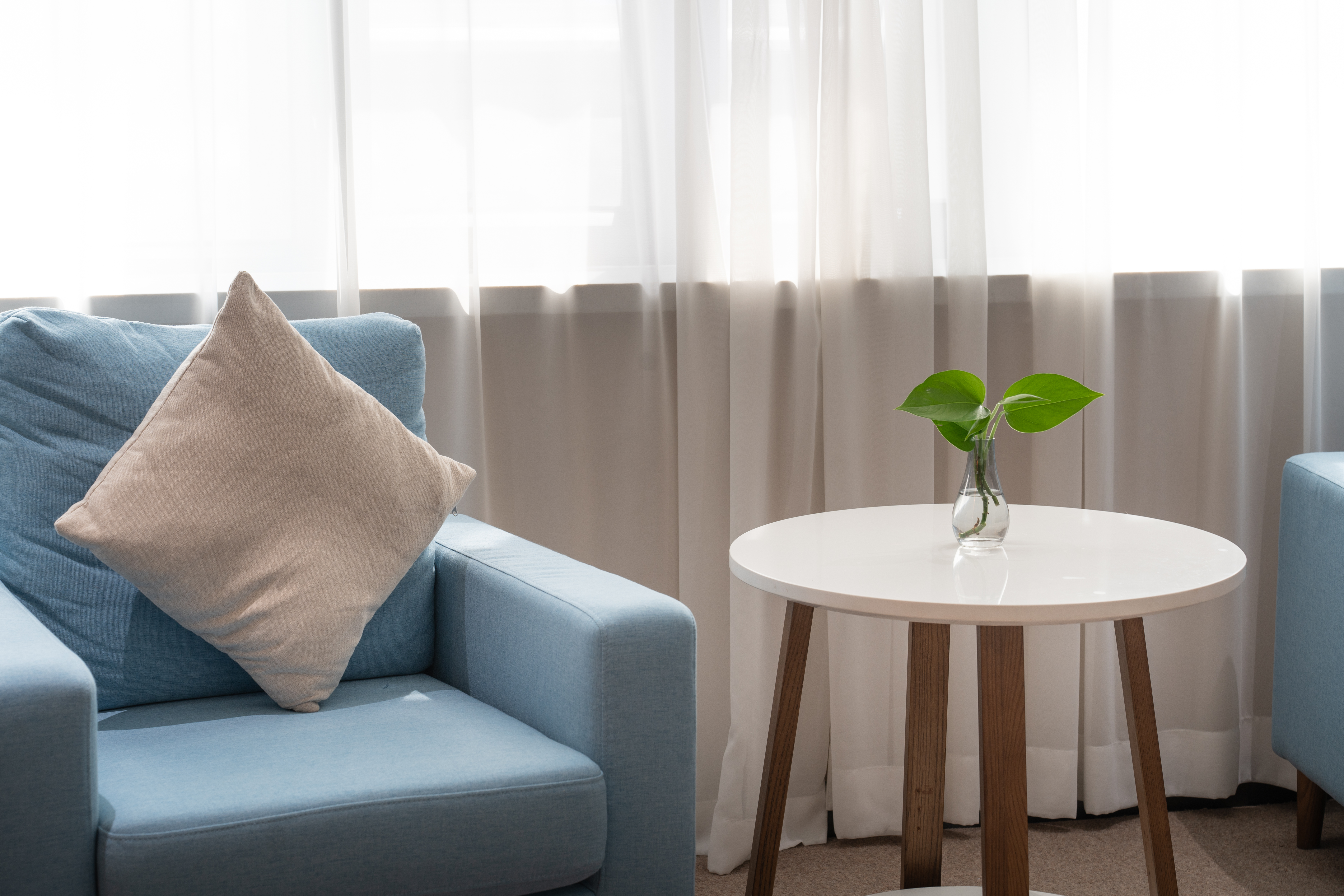 凤凰高级大床房