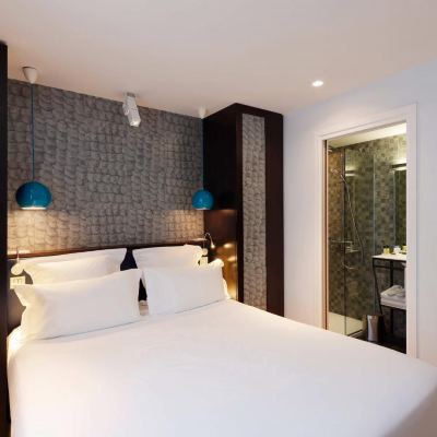 Standard Double Room Hotel Eden Paris Promo Code