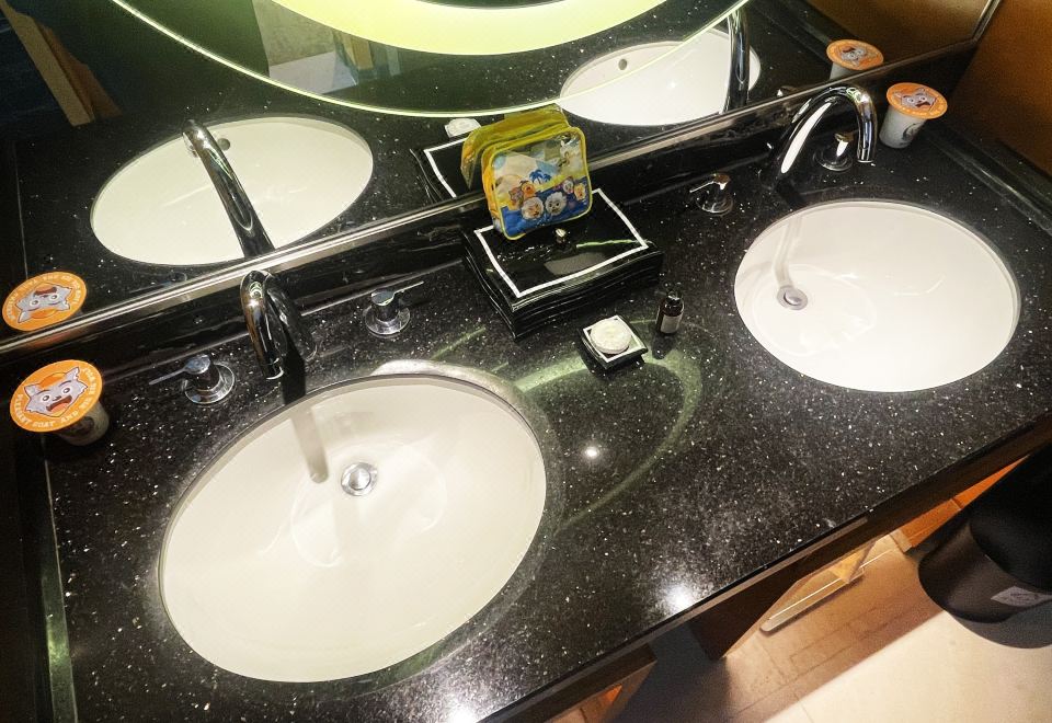 喜羊羊与灰太狼亲子主题至尊海景双床房