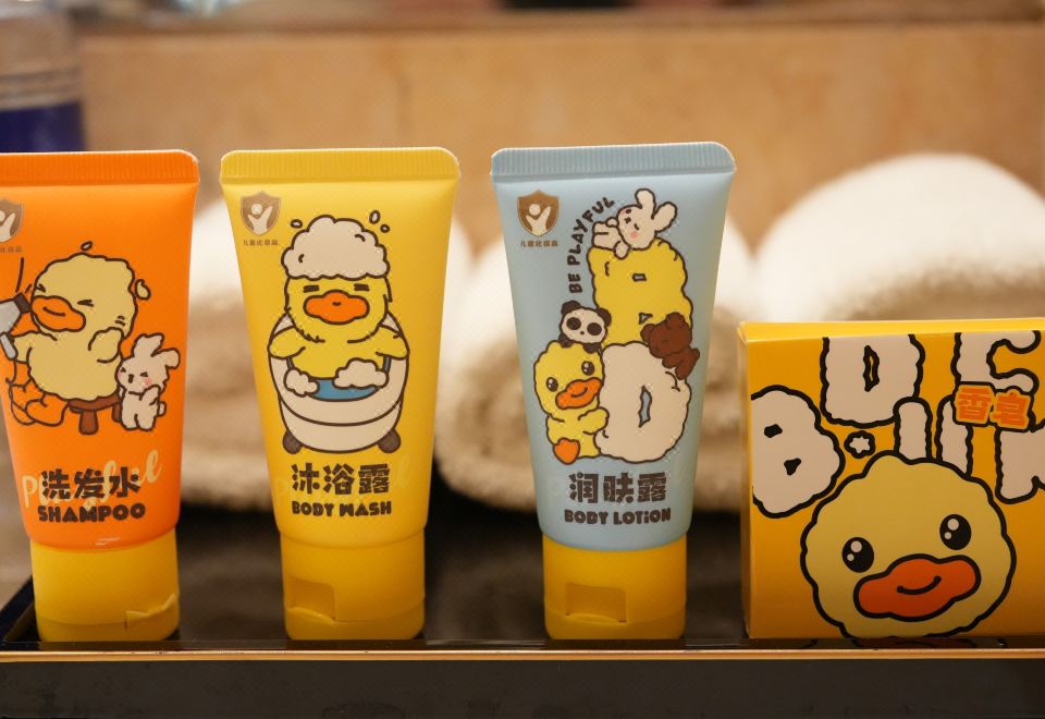 小黄鸭亲子主题房