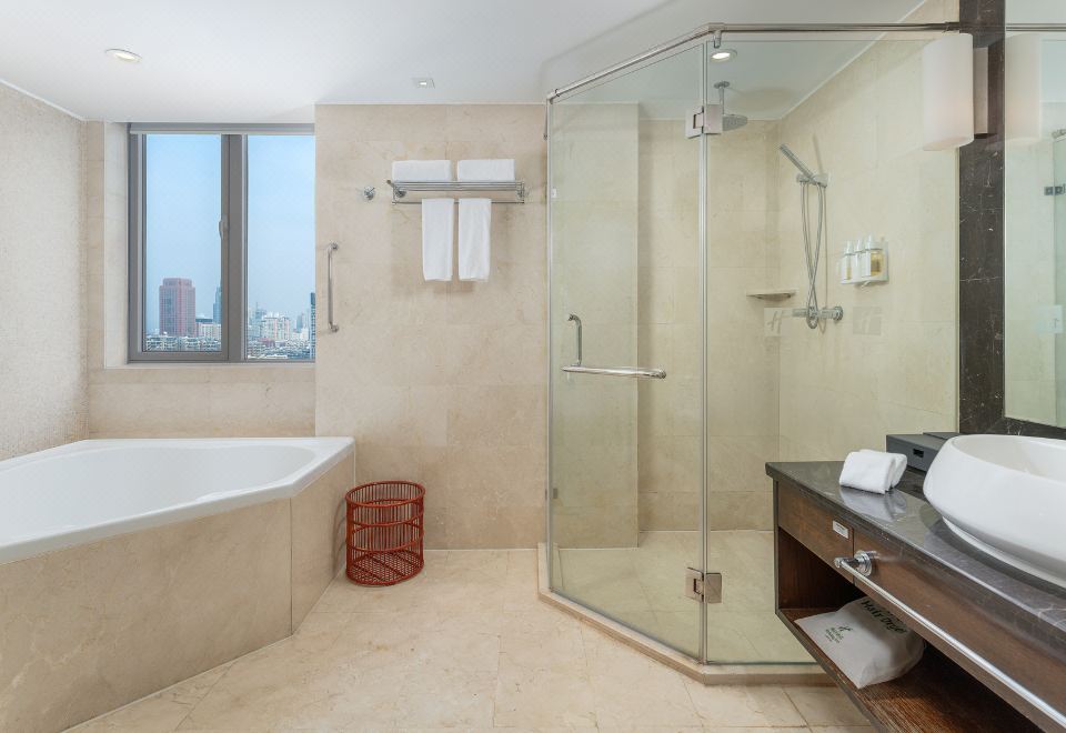 單臥套房（帶起居室及Dining區）