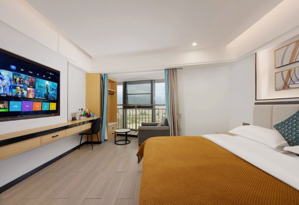 城景大床房（惬意烟火城景+定制静眠床品+智能马桶）