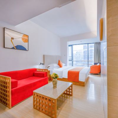 高級大床房（動人夜景+助眠床品） 廣州天美酒店公寓（廣州太古滙石牌橋地鐵站店）優惠