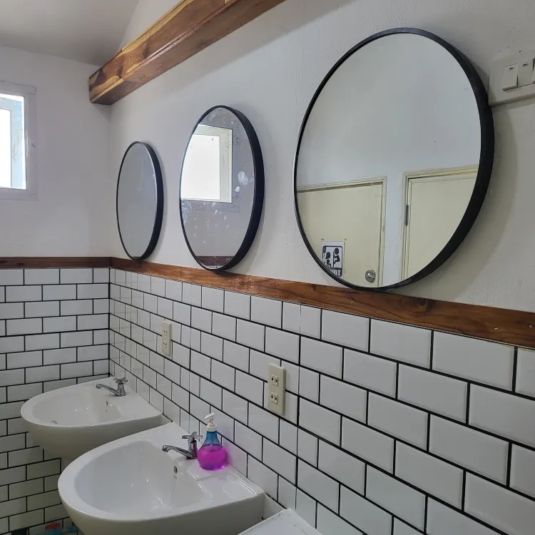 Bed In Aircon Dorm Room-Upper Bed:12 Beds (Sharing Facilities)