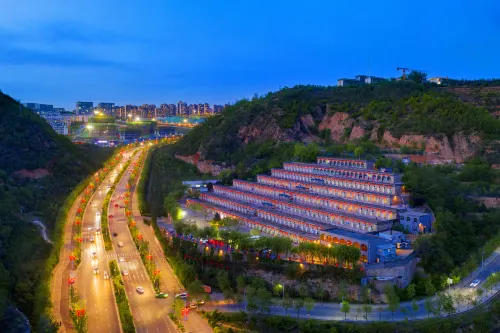 Yan'an Heritage Cave Hotel