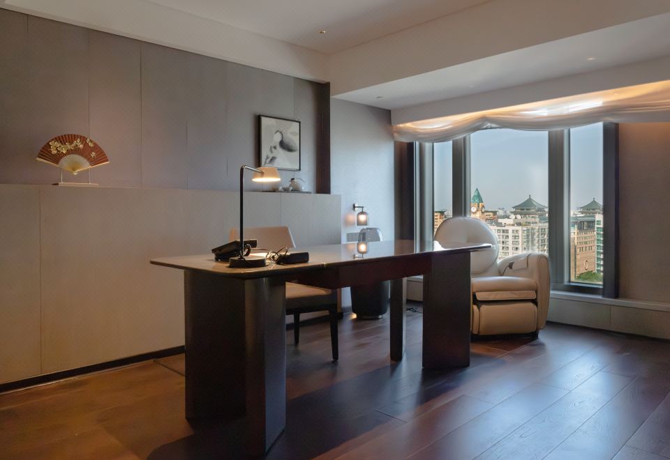 故宫全景尊尚双卧室套房（内置健身设备）