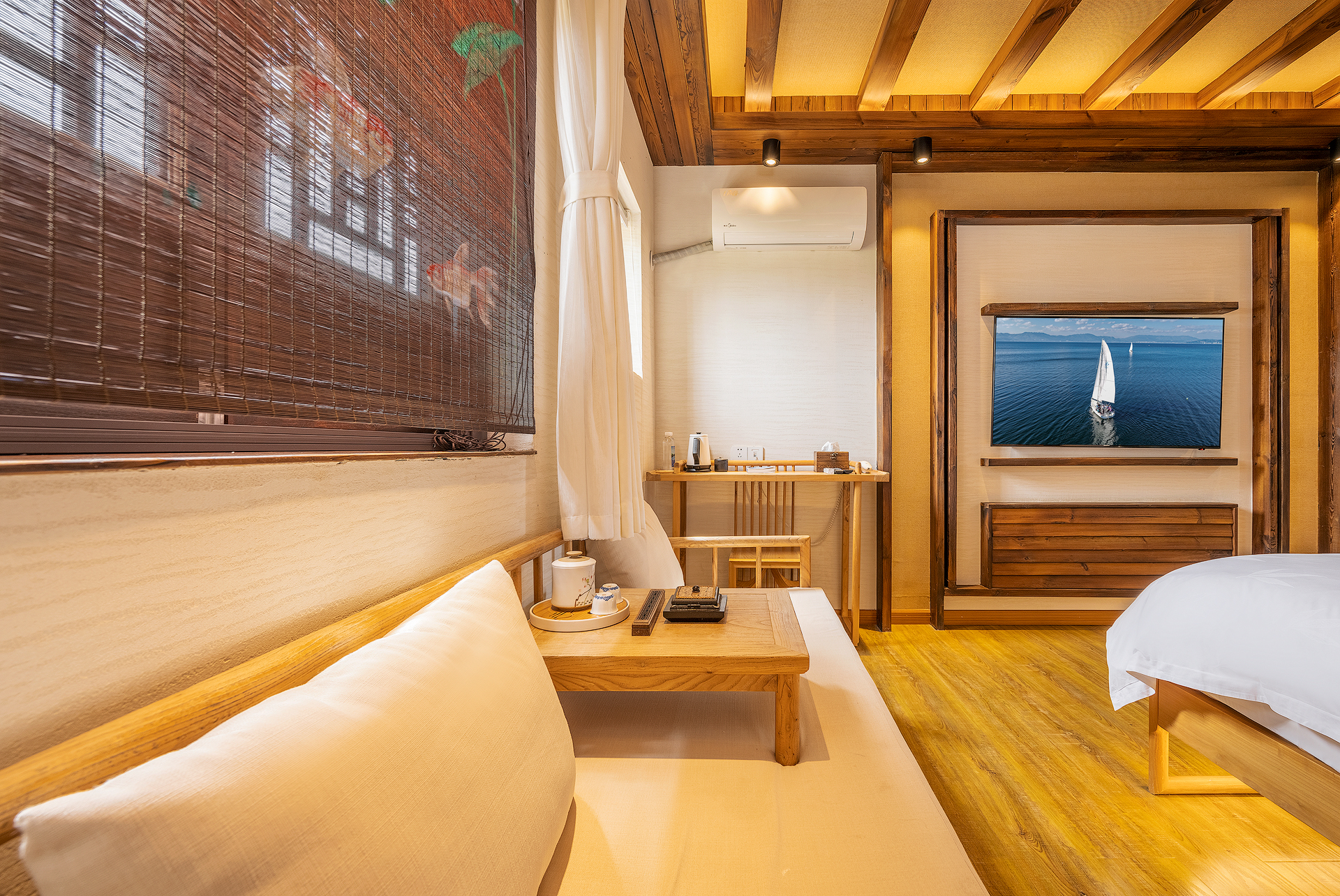 Bo Lian Chen Inn荷塘禅意大床房