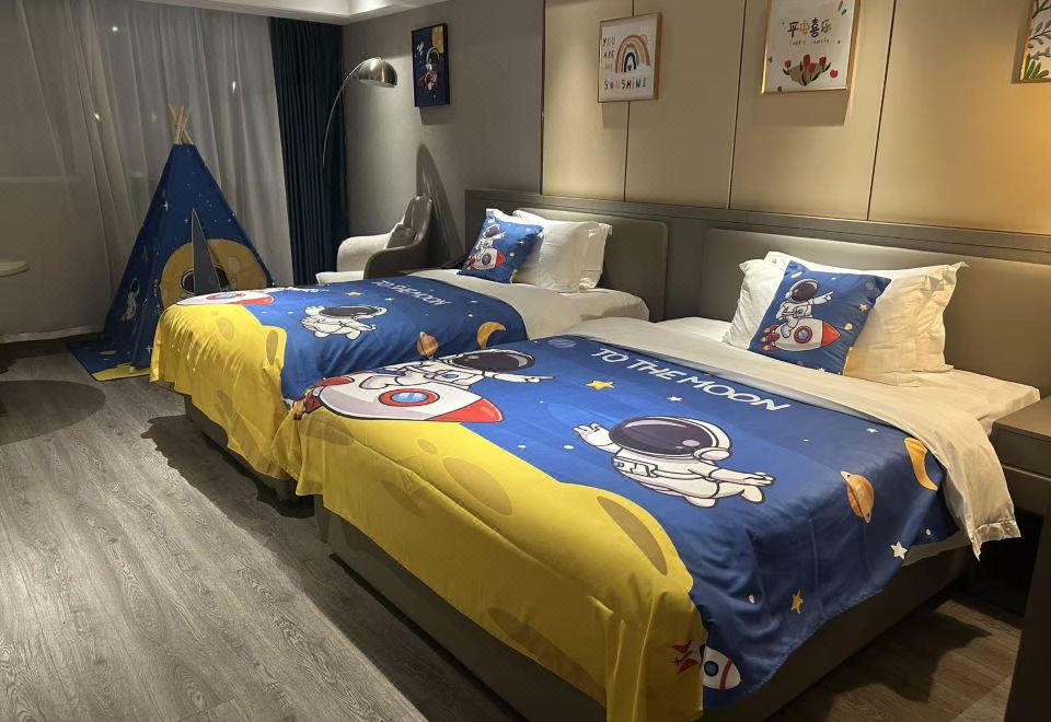 亲子双床房