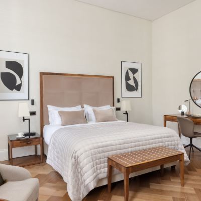 Lower Ground Deluxe Club Room The Queens Gate Hotel London Promo Code