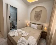 Maravia Grand Downtown Hotel