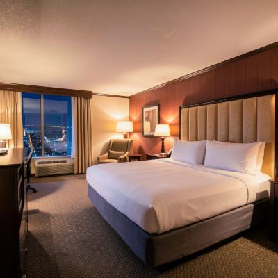 Executive Room, 1 King Bed, City View Hotel Burbank Promo Code