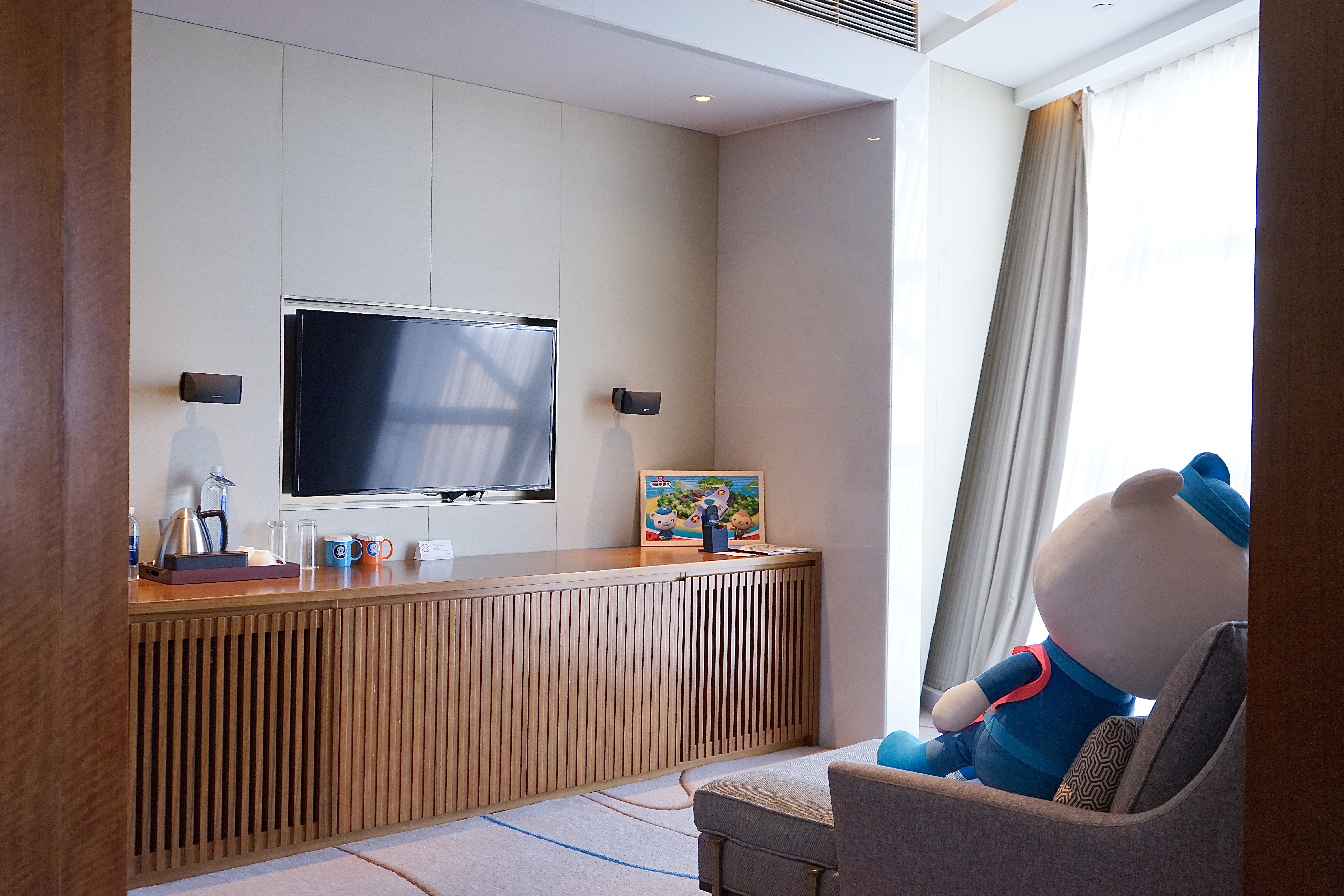 海底小纵队主题豪华湖景大床房