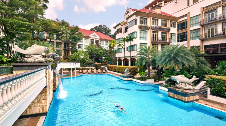 ツリートップス エグゼクティブ レジデンシズ 外観