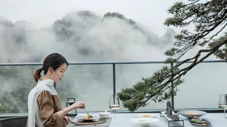 UPCLOUD SHILIN VILLA 食事・レストラン