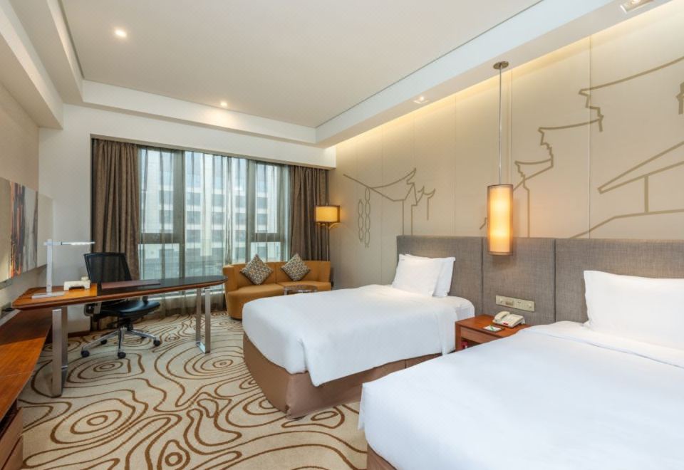 Holiday Inn Shanghai HongqiaoHoliday Inn Superior Room