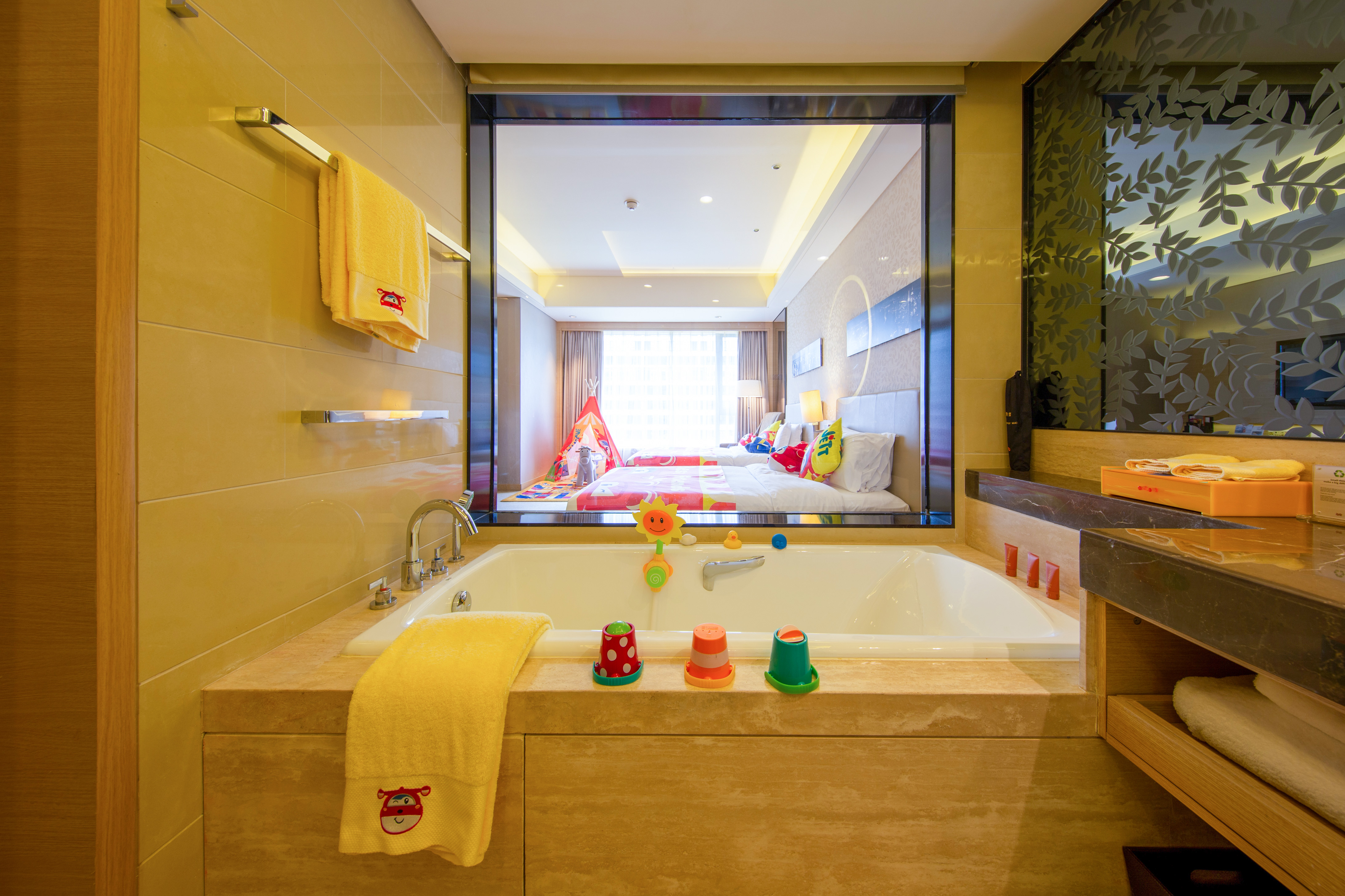 豪华亲子主题大床房