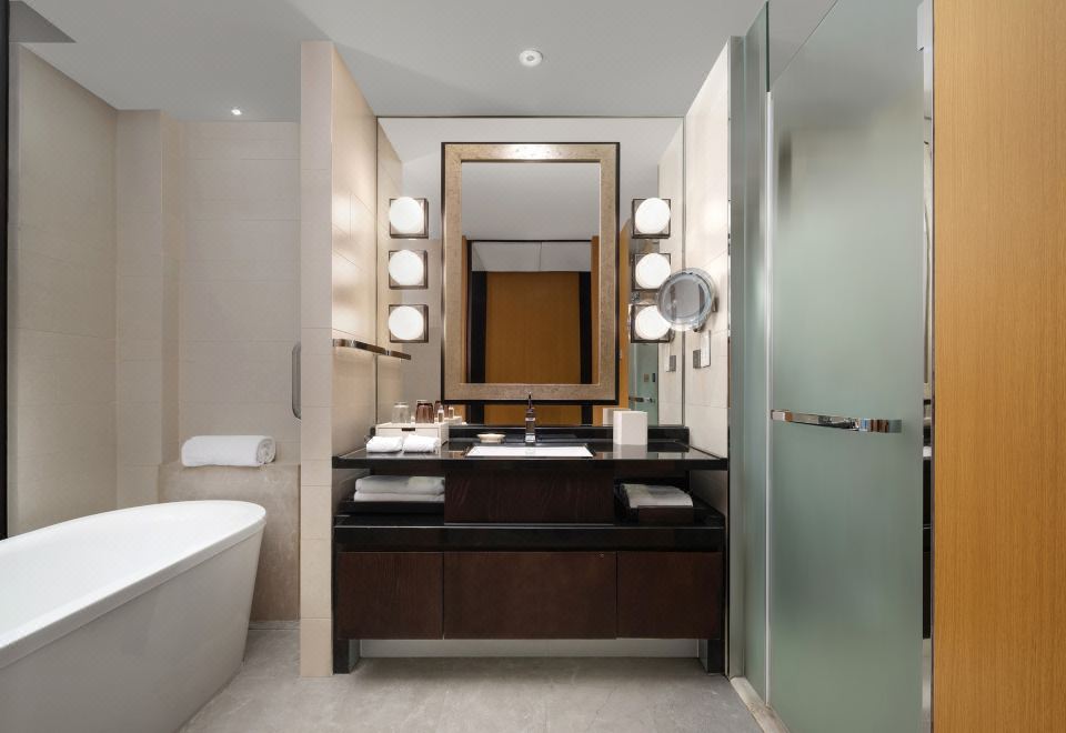 亚太楼净氧豪华湖景房-尊享体验负氧离子康养仪