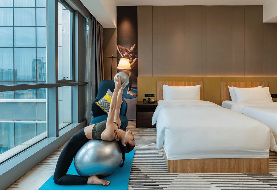 悦雅活力双床房