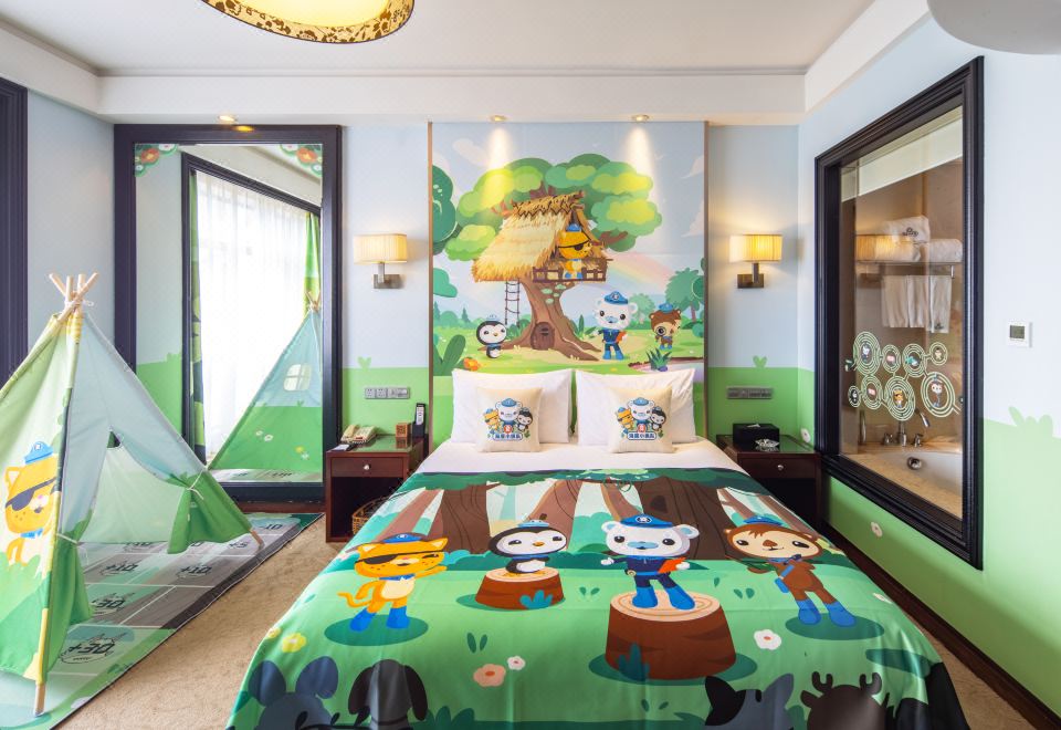 S&N Grand Hotel ChaohuParent-child Themed Room（Forest Exploration）