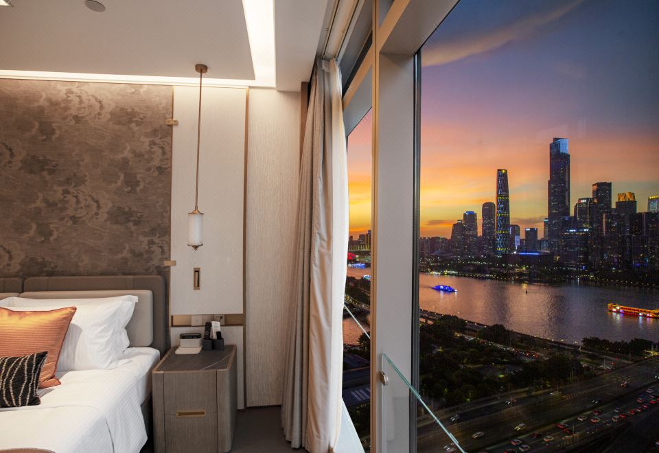 行政單房公寓（江景）