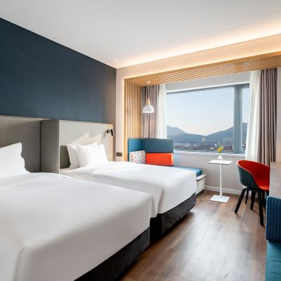 千佛山景雙床房 濟南經十路智選假日酒店優惠