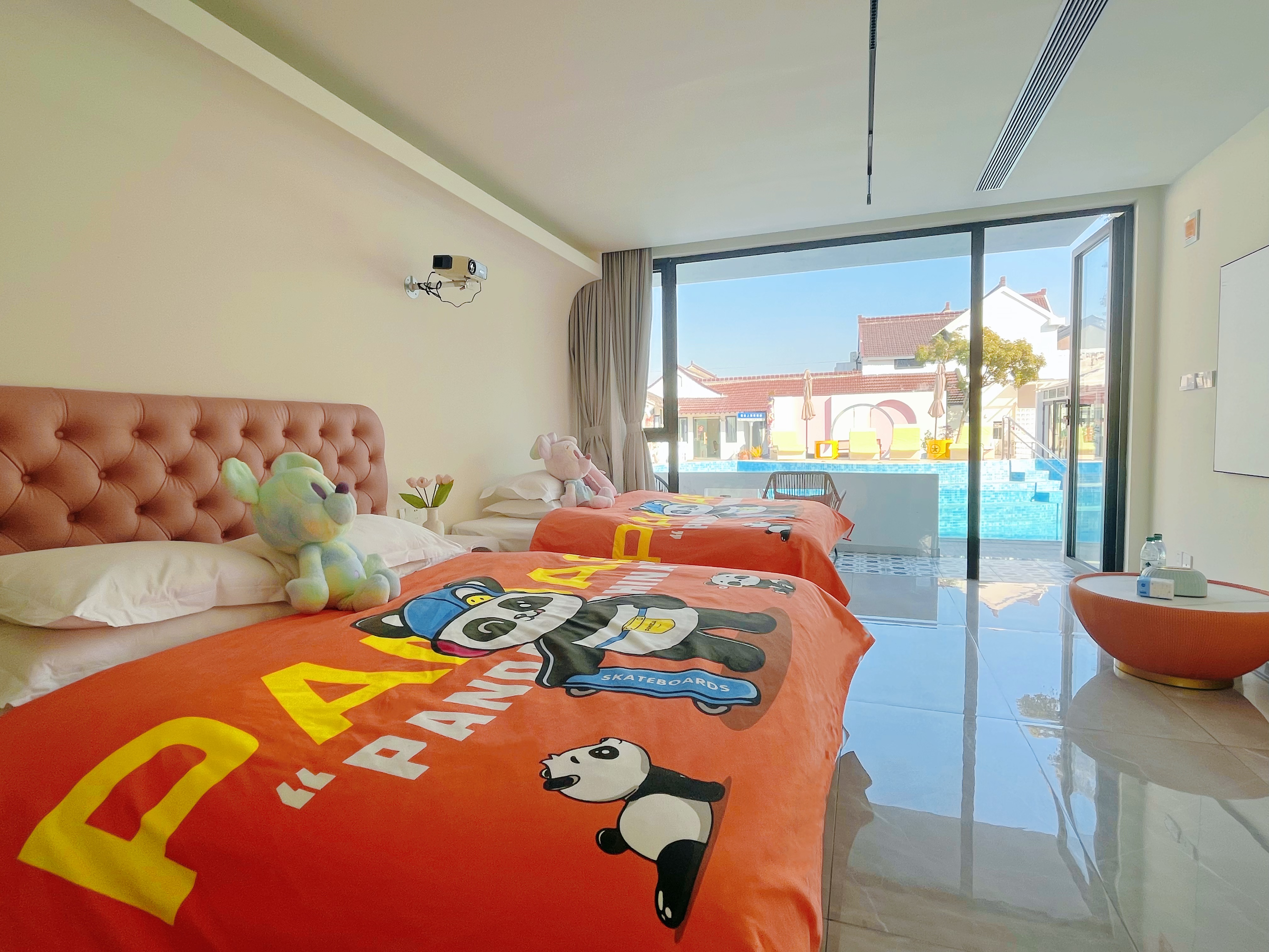 童趣亲子双床房-180度全景（投影+浴缸+智能马桶）