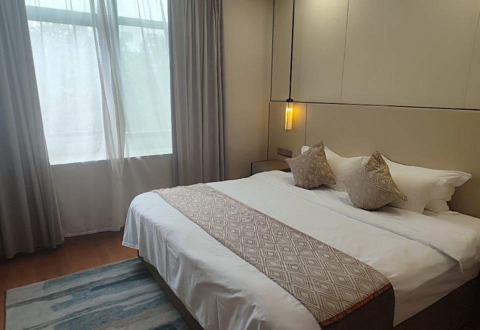 家庭双卧套房（两室一厅）