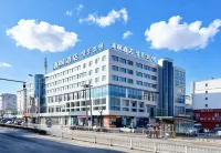 Qingfeng Hotel (Yanji Yanbian University West Market Branch)